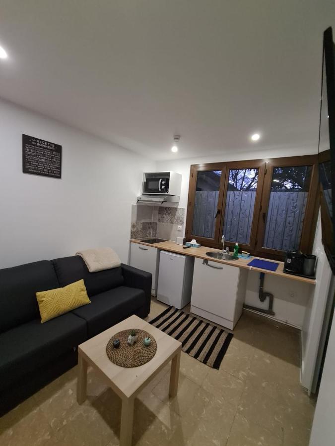 Bien Equipe Et Independant Avec Veranda Commune Neuilly-sur-Marne